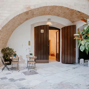 La Casa Di Flora , Bari Italien